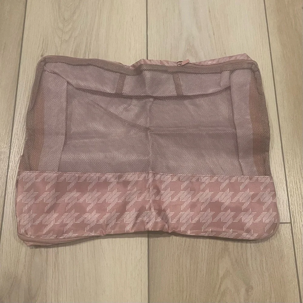 MYTAGALONGS Mauve Set of 3 Packing Pods